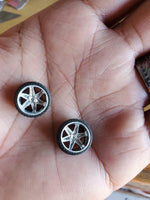 Truck Wheel Set V12 (does not come painted)